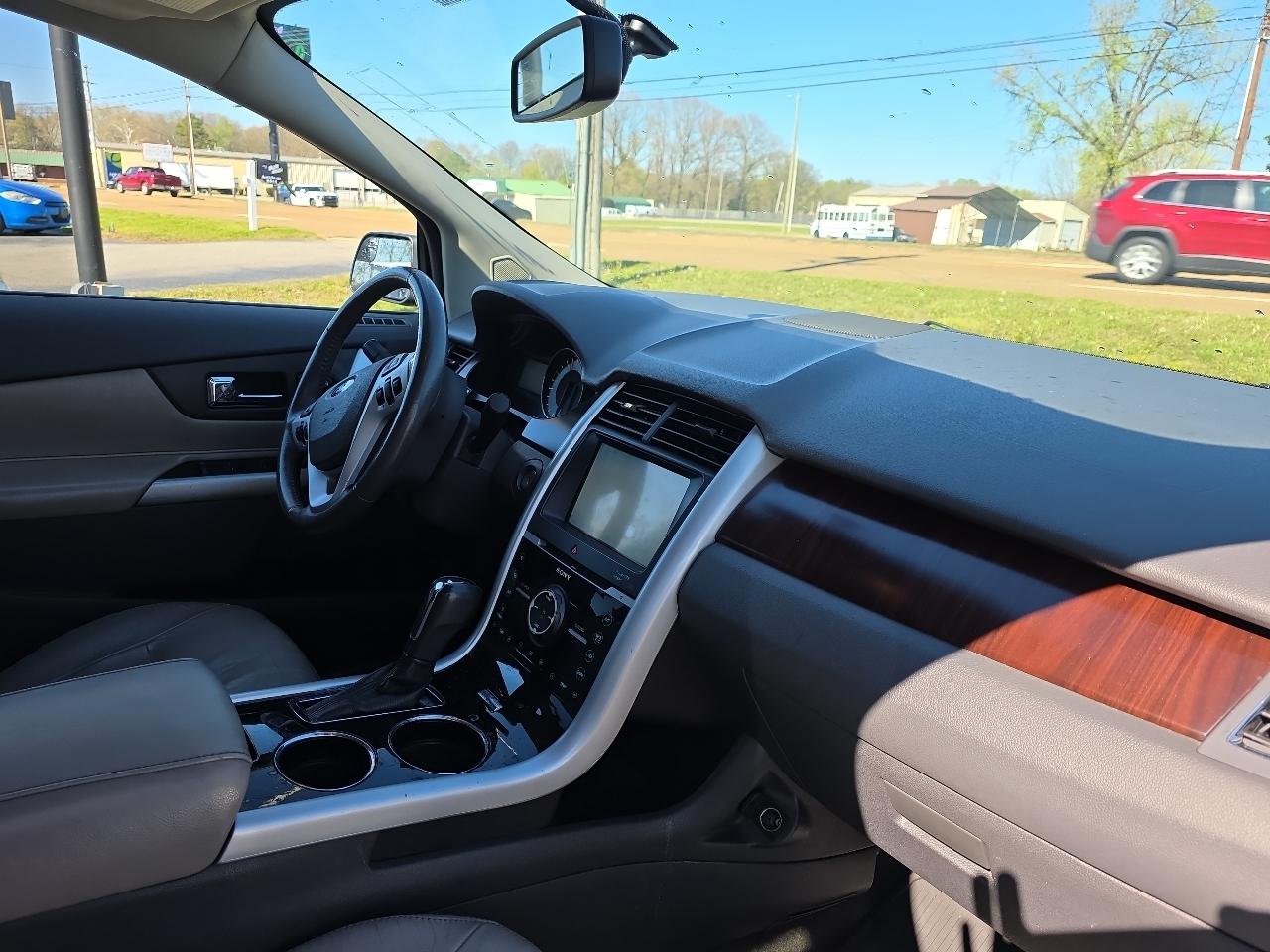 Ford Edge Limited FWD 2012