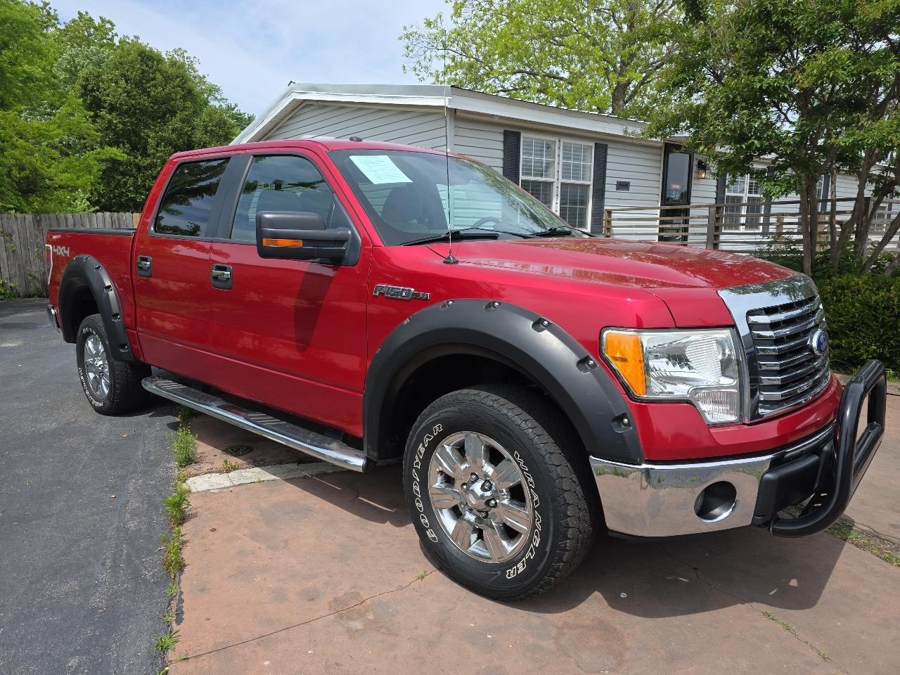 Ford F-150 4WD SuperCab 133" XLT 2010