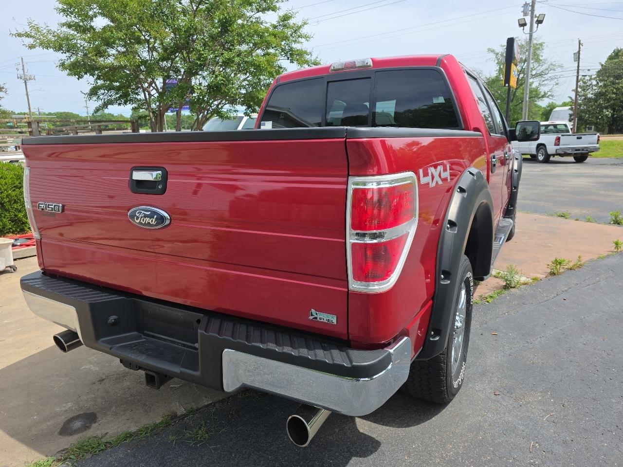Ford F-150 4WD SuperCab 133" XLT 2010