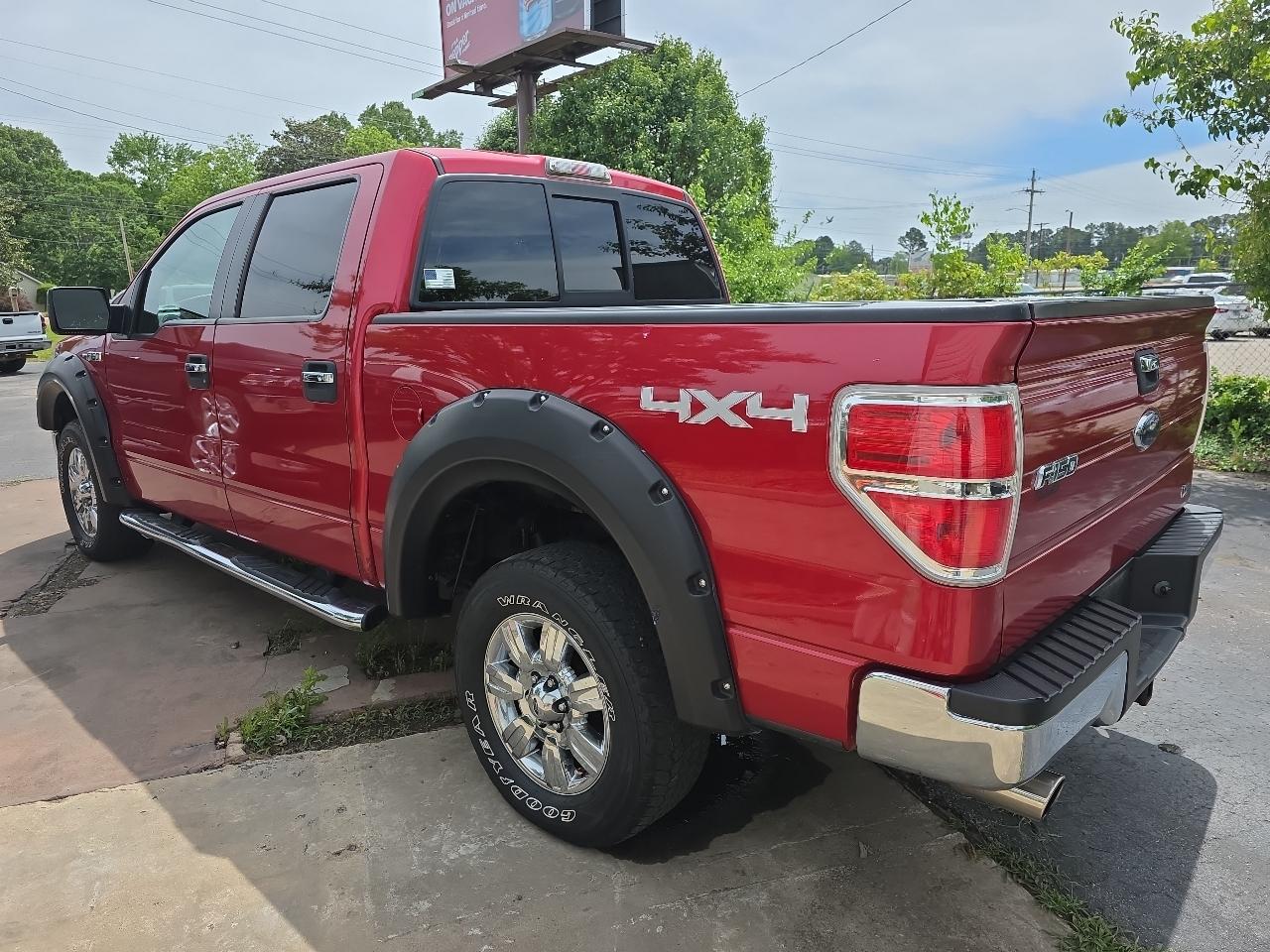 Ford F-150 4WD SuperCab 133" XLT 2010