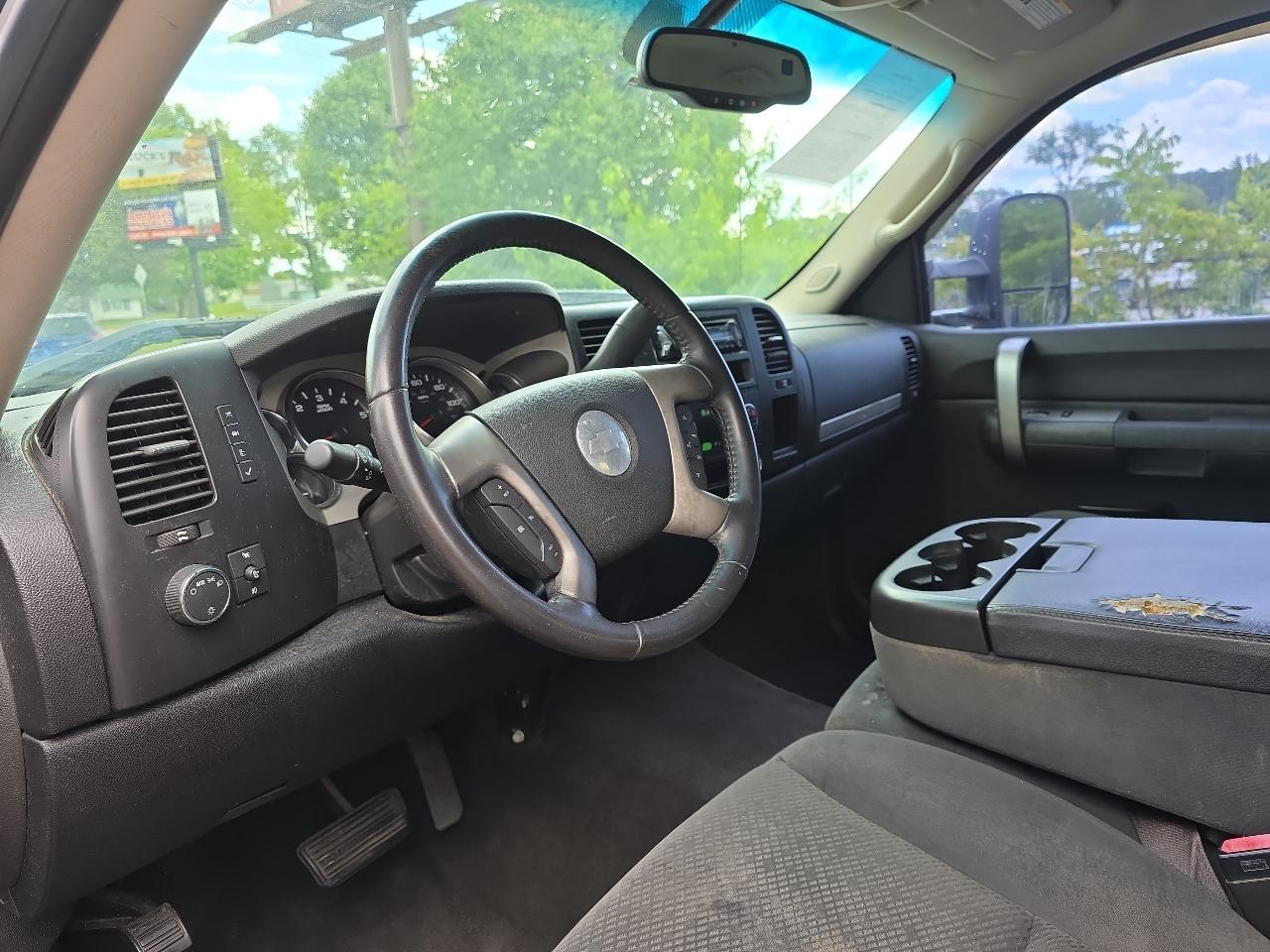 Chevrolet Silverado 1500 1LT Crew Cab 4WD 2007