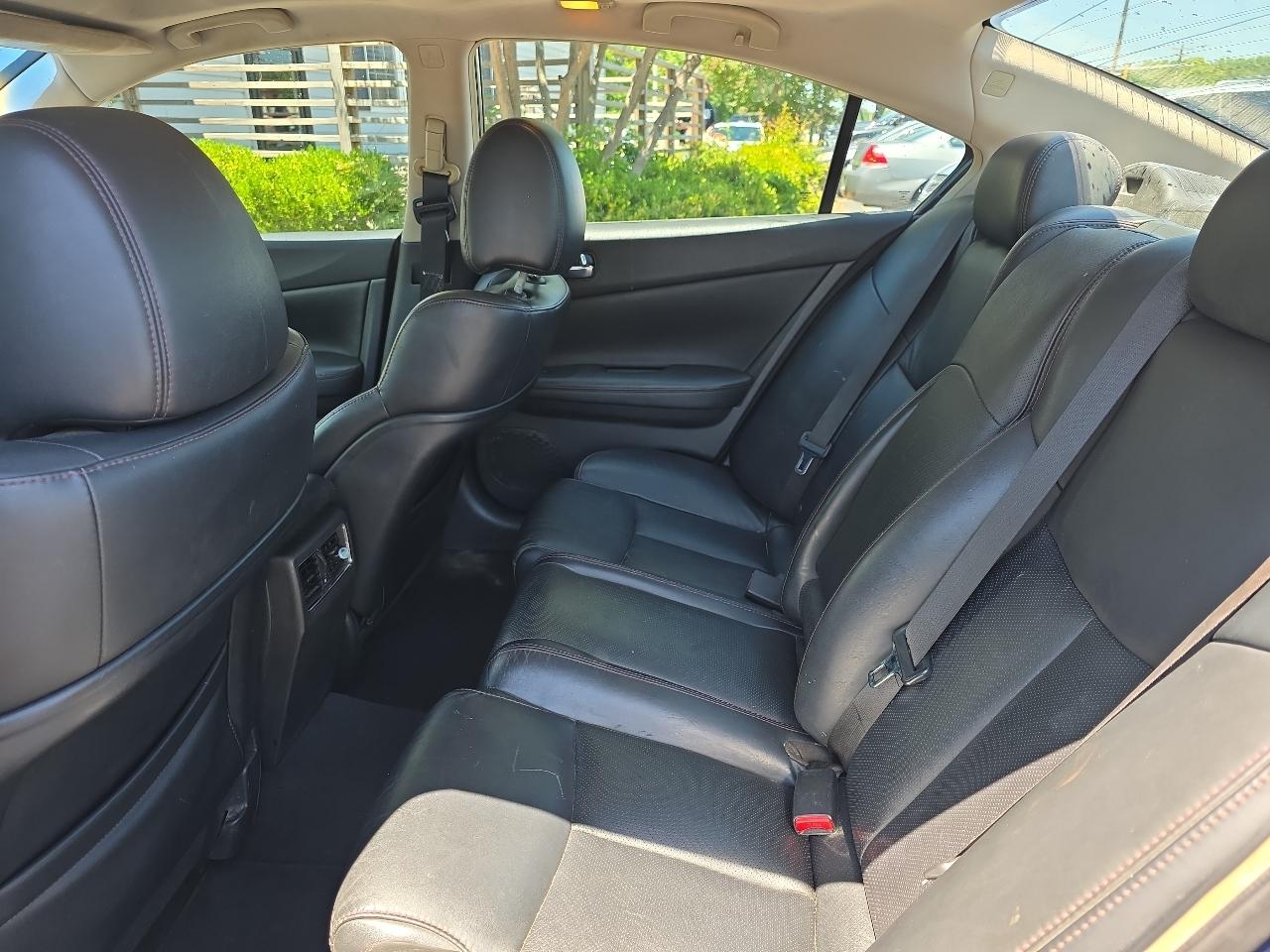 Nissan Maxima S 2009