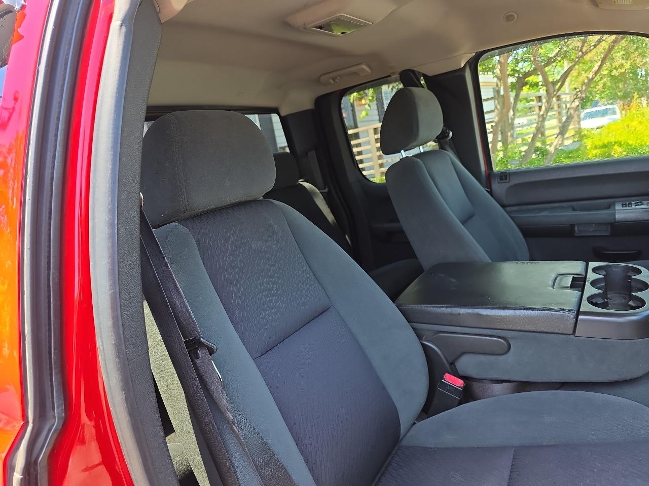 Chevrolet Silverado 1500 4WD Double Cab 147" LT 2009