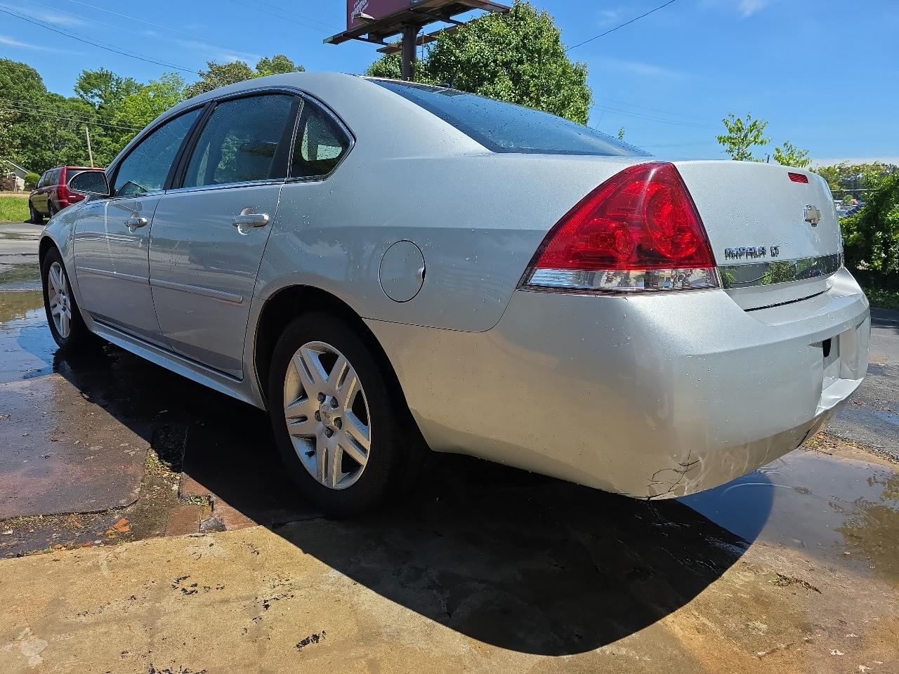 Chevrolet Impala LT 2011