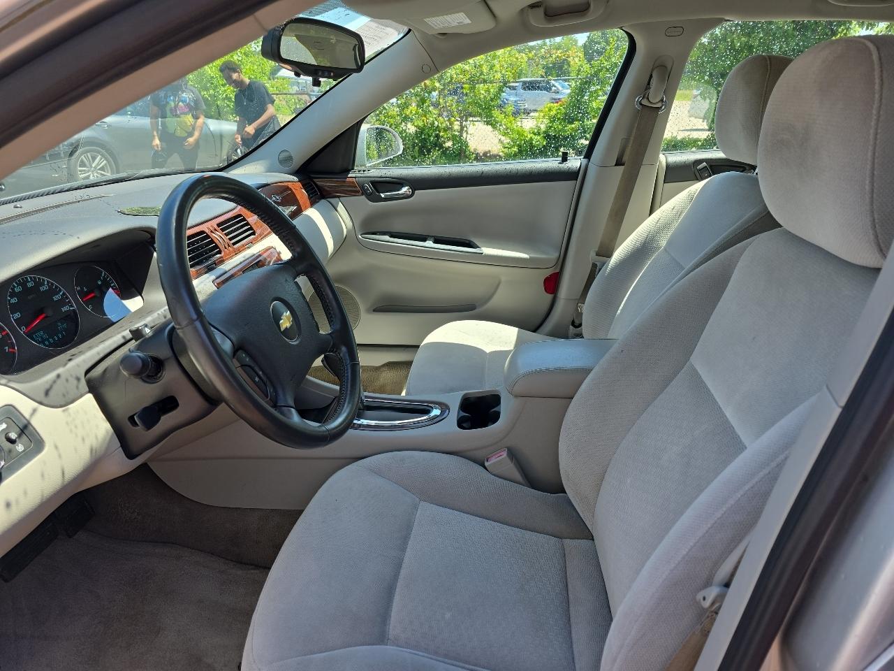 Chevrolet Impala LT 2011