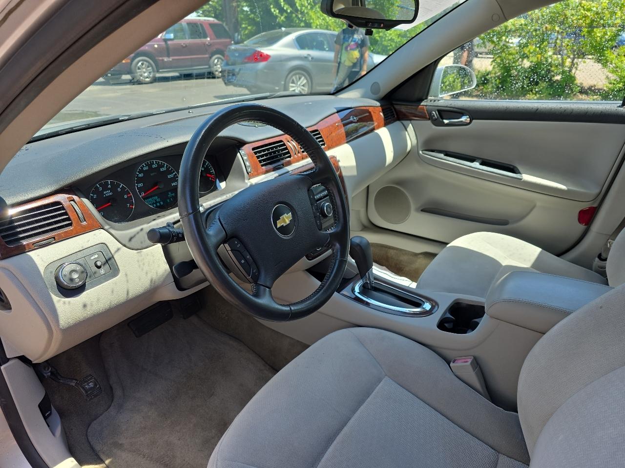 Chevrolet Impala LT 2011