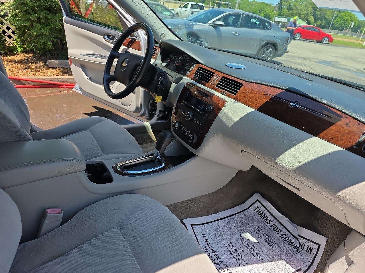 Chevrolet Impala LT 2011