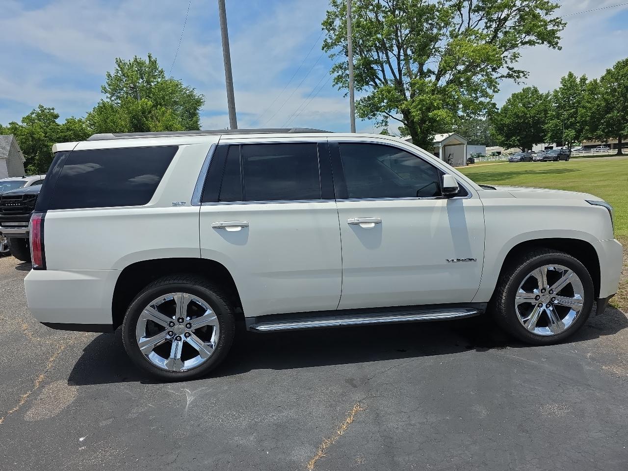 GMC Yukon SLT 2WD 2015