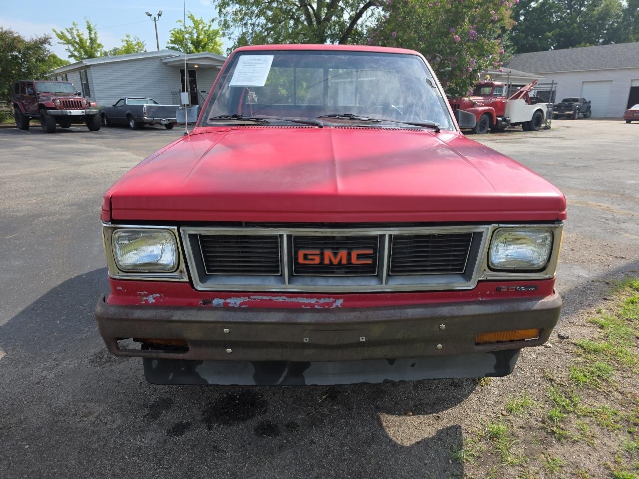 GMC S15 Pickup Reg. Cab Long Bed 2WD 1988