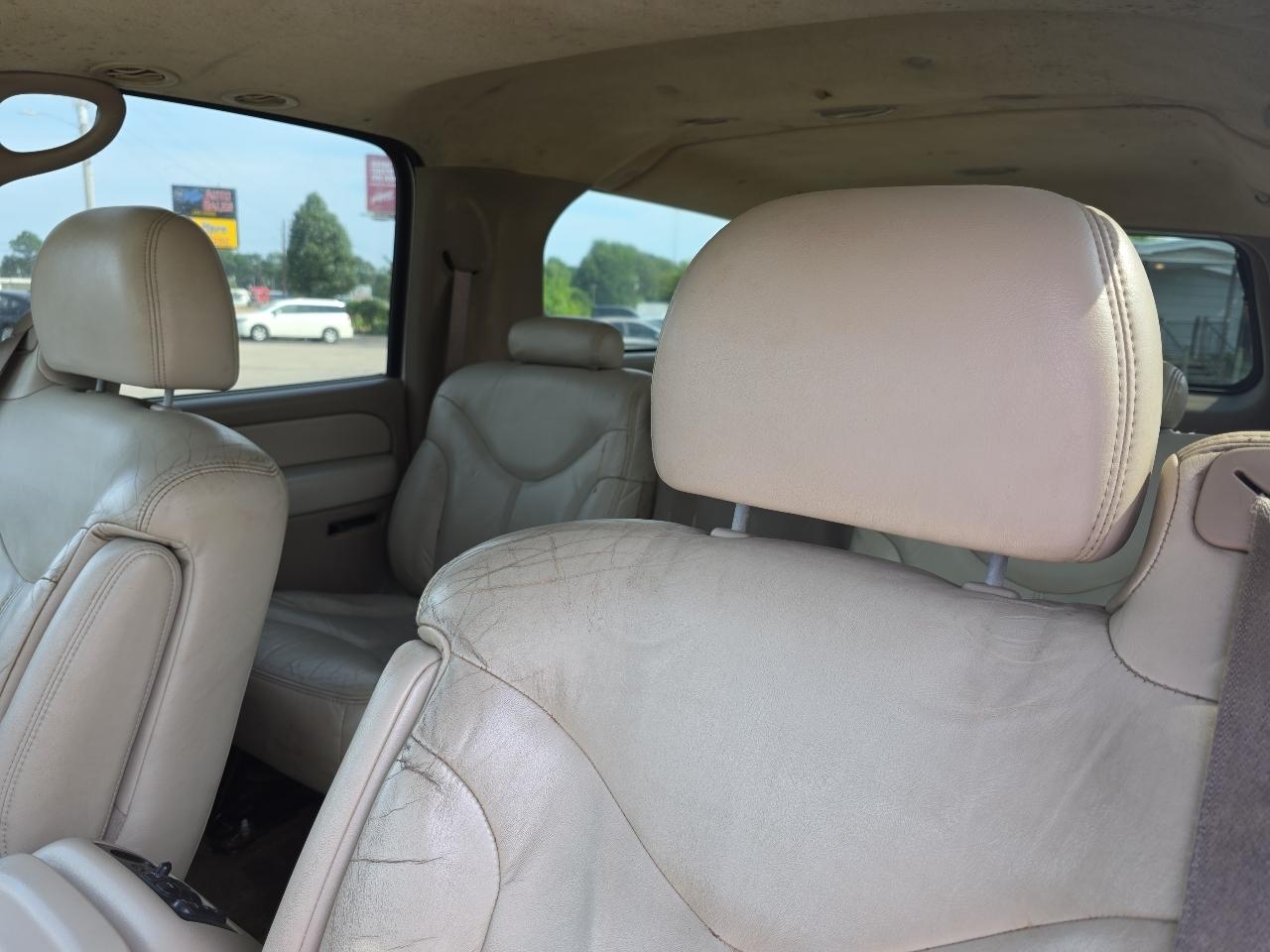 GMC Yukon XL 1500 2WD 2002