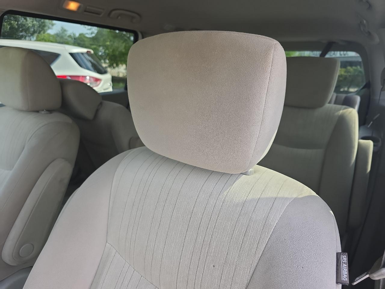 Nissan Quest S 2016