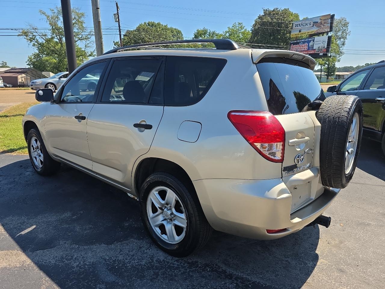 Toyota RAV4 Base I4 2WD 2008