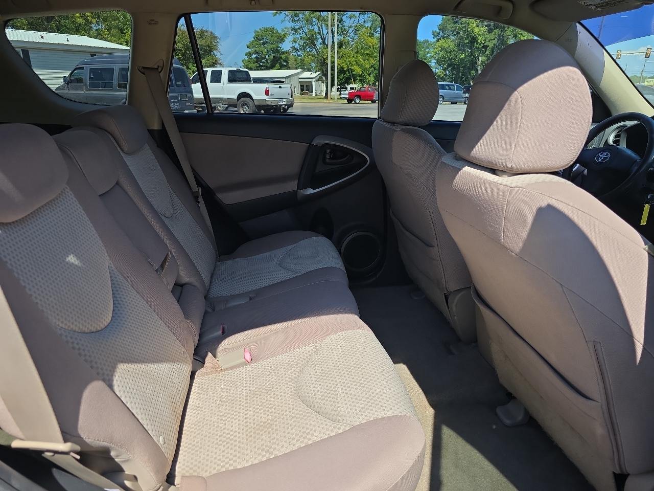 Toyota RAV4 Base I4 2WD 2008