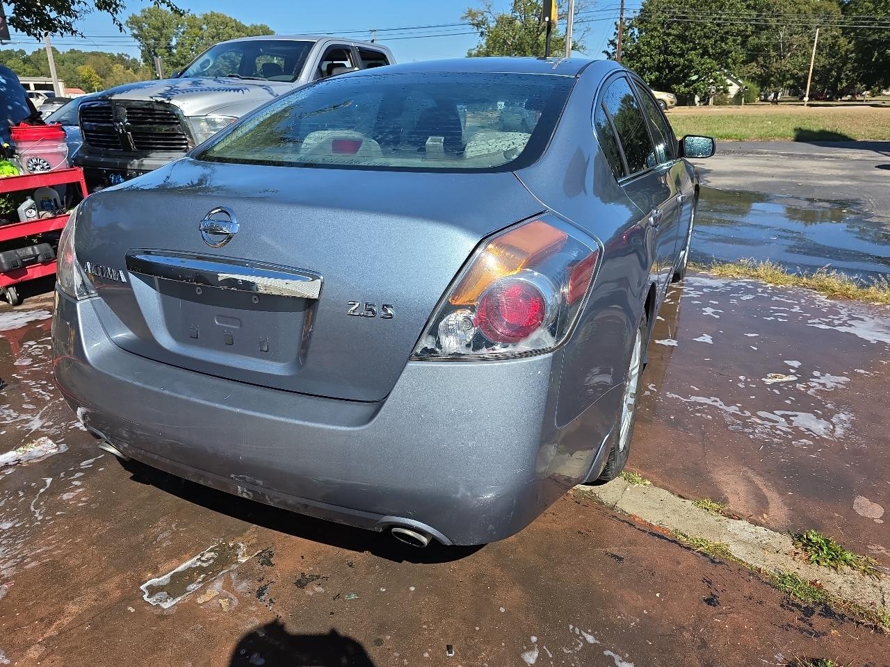 Nissan Altima 2.5 S 2010