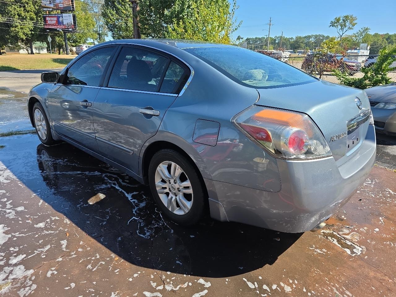 Nissan Altima 2.5 S 2010