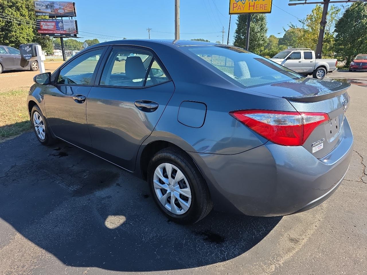 Toyota Corolla LE Eco CVT 2016