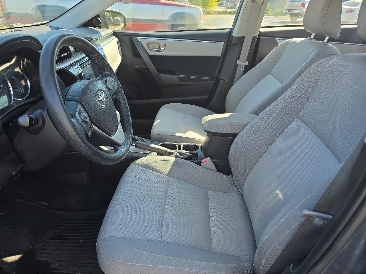 Toyota Corolla LE Eco CVT 2016