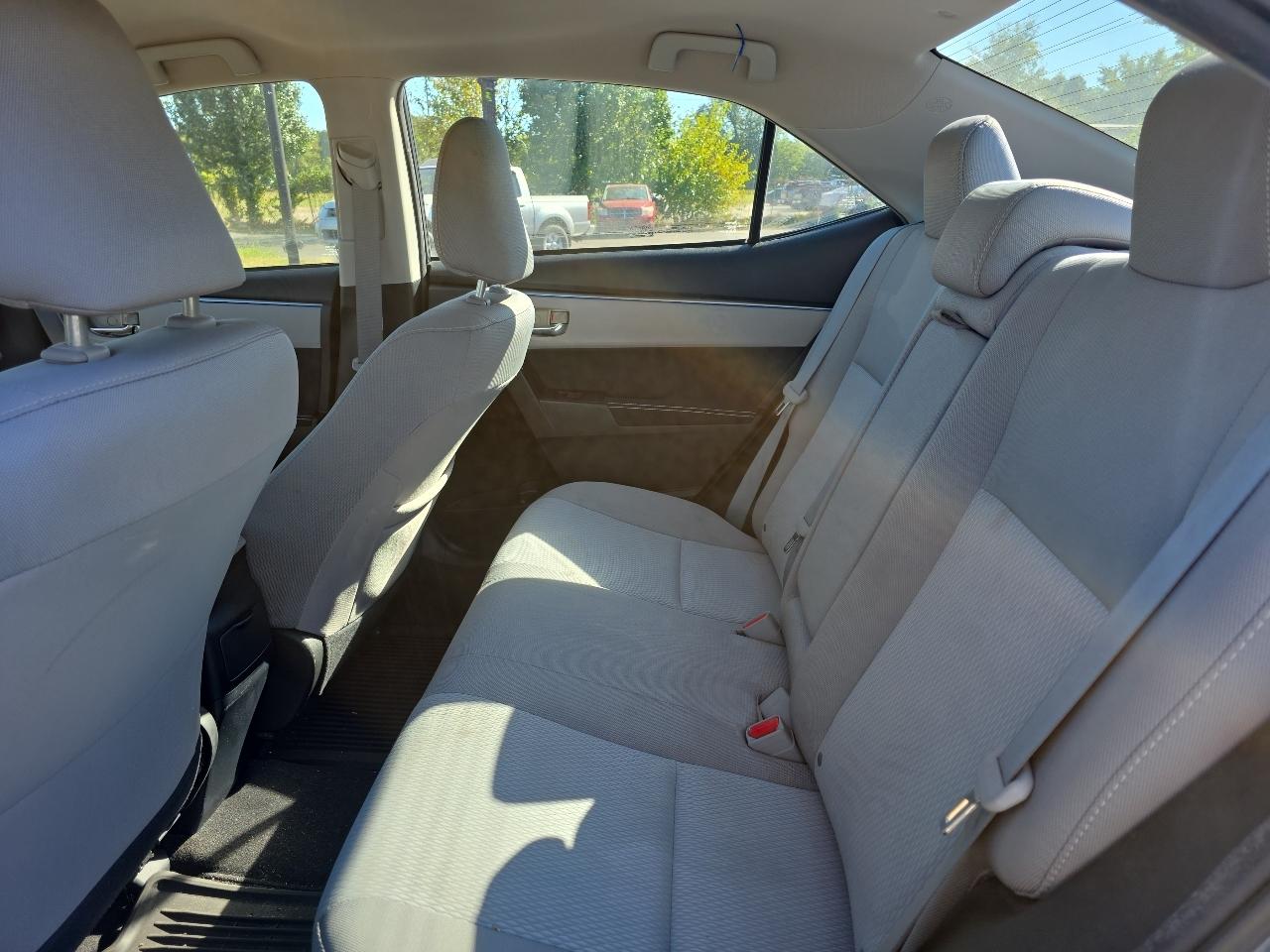 Toyota Corolla LE Eco CVT 2016