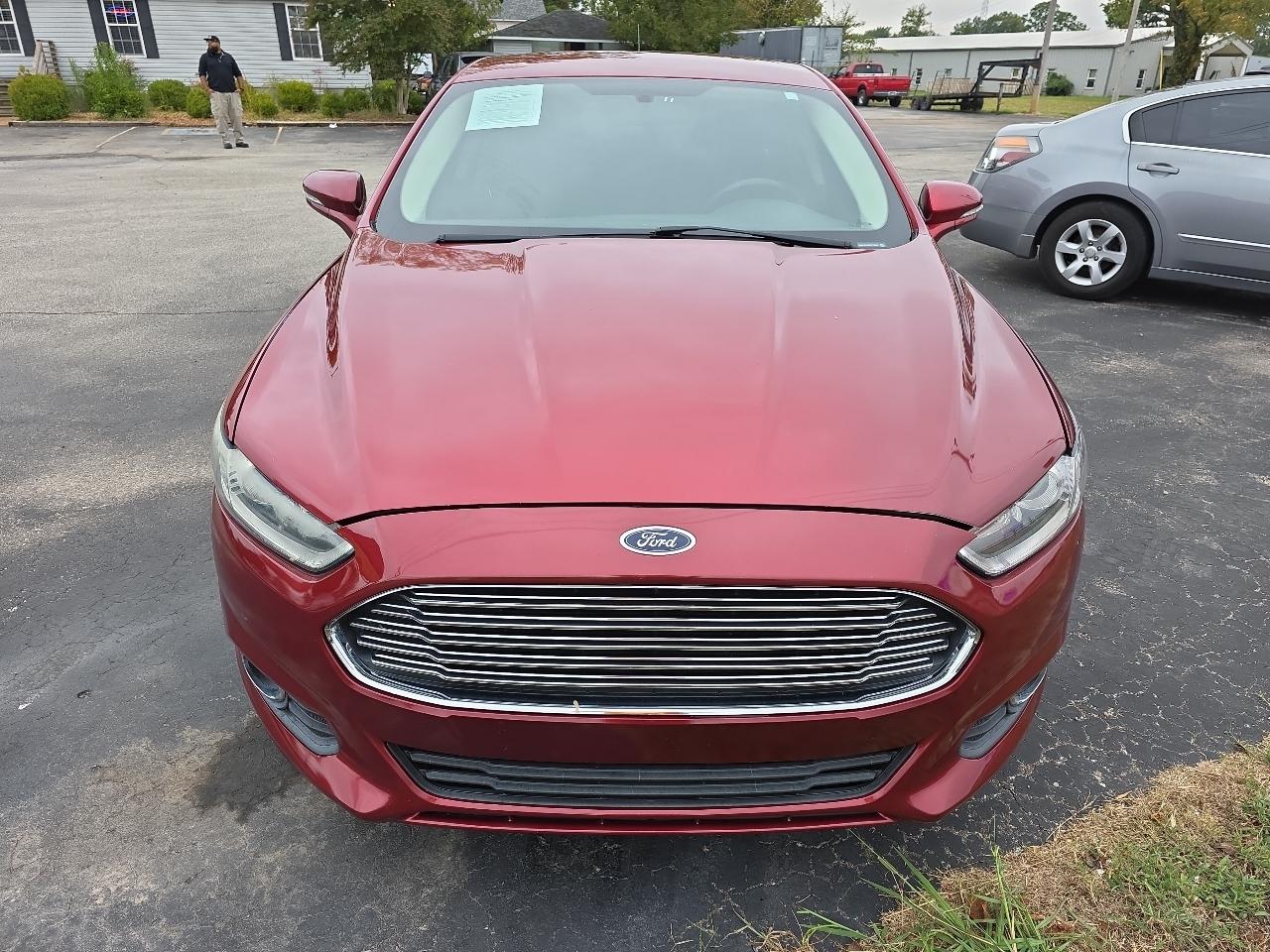 Ford Fusion SE 2014