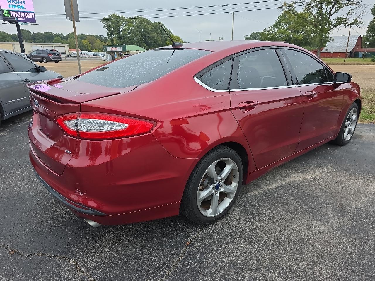 Ford Fusion SE 2014