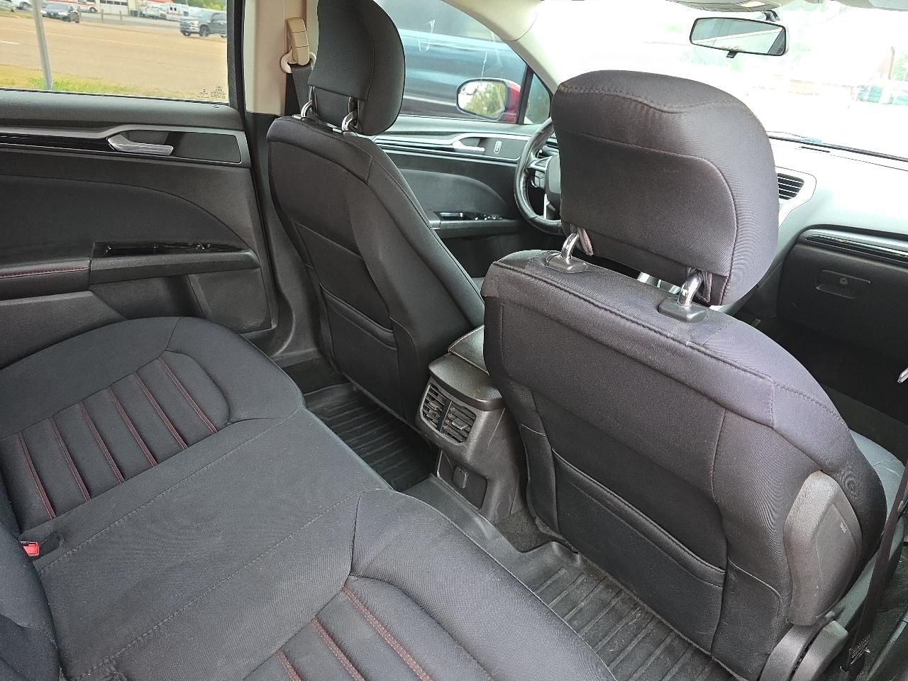 Ford Fusion SE 2014