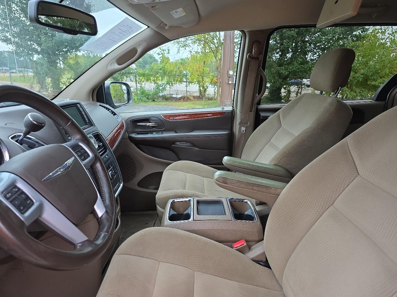 Chrysler Town & Country Touring 2014