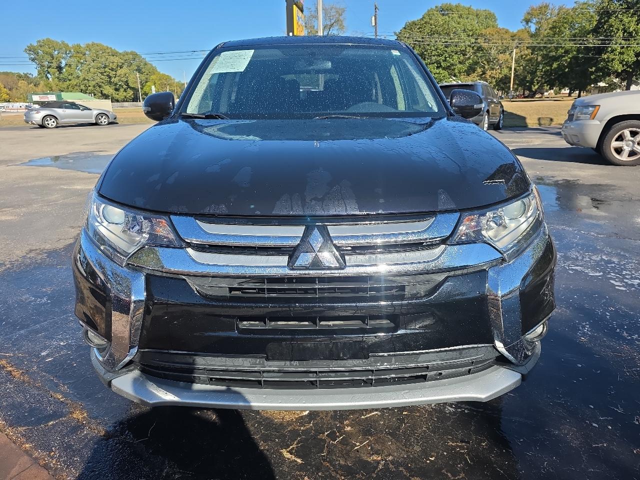 Mitsubishi Outlander SE 2WD 2017