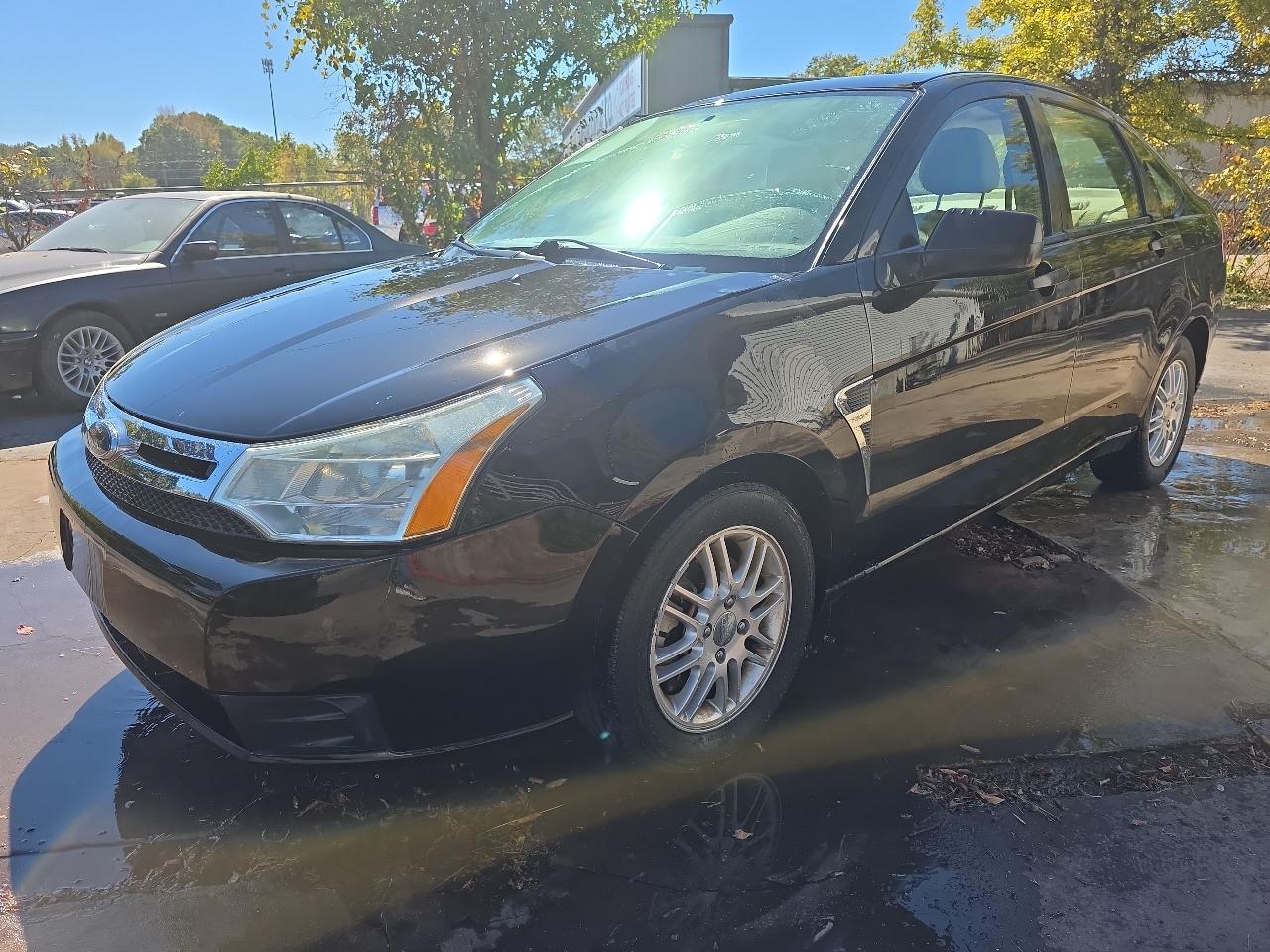 Ford Focus SE Sedan 2008