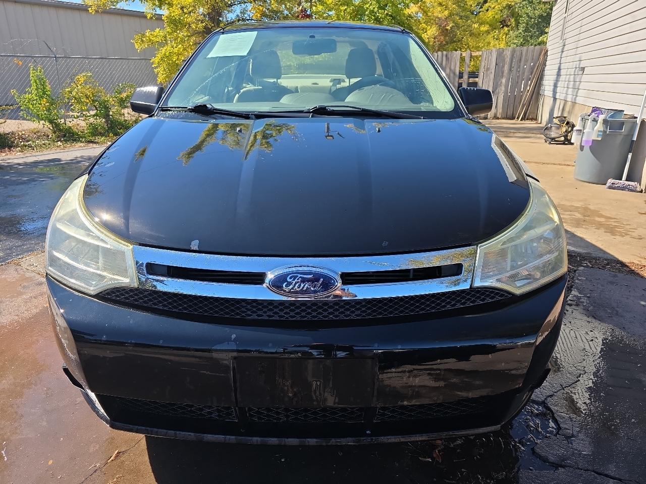 Ford Focus SE Sedan 2008