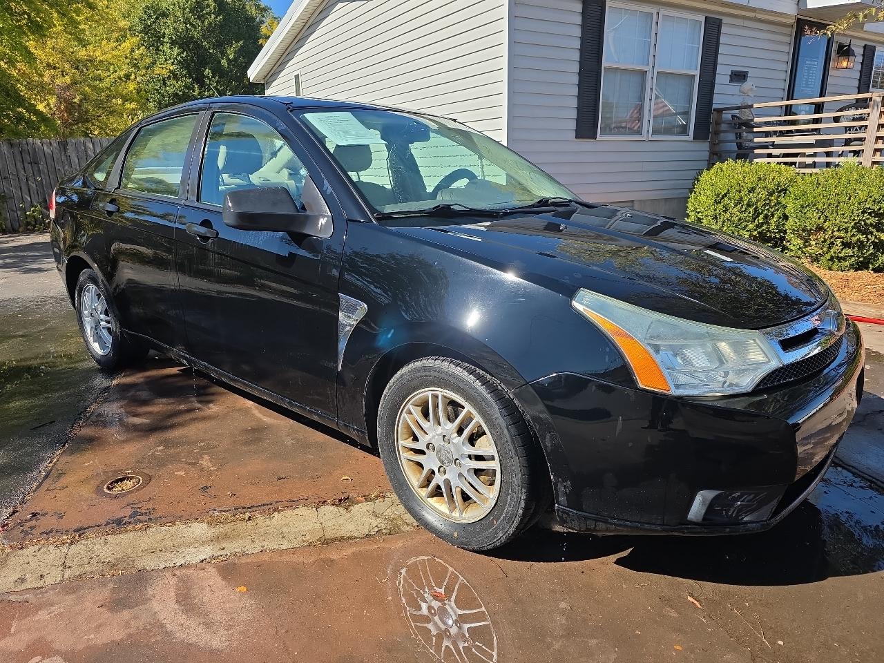 Ford Focus SE Sedan 2008
