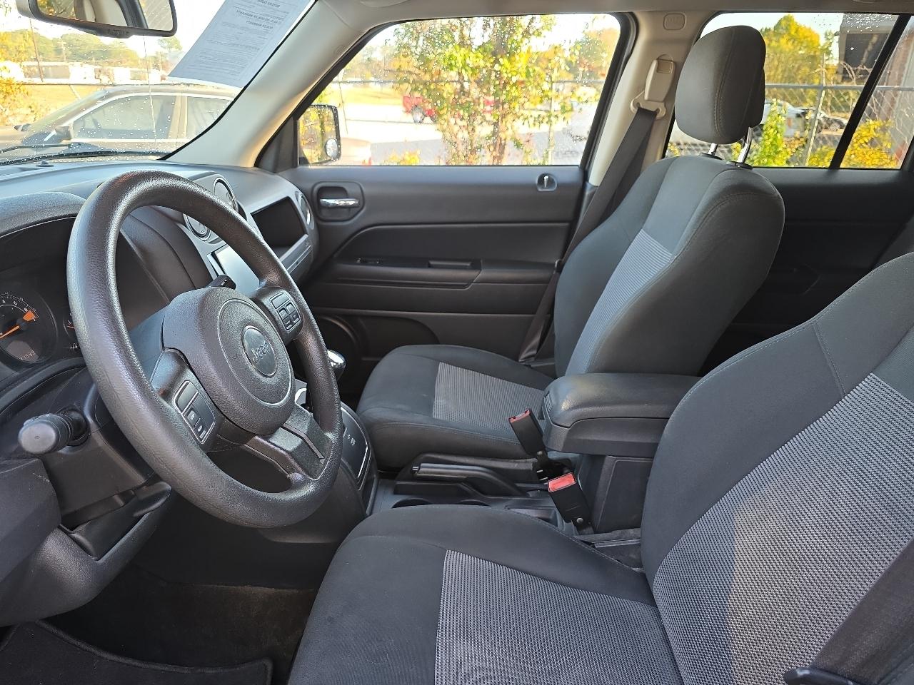 Jeep Patriot Sport 2WD 2016