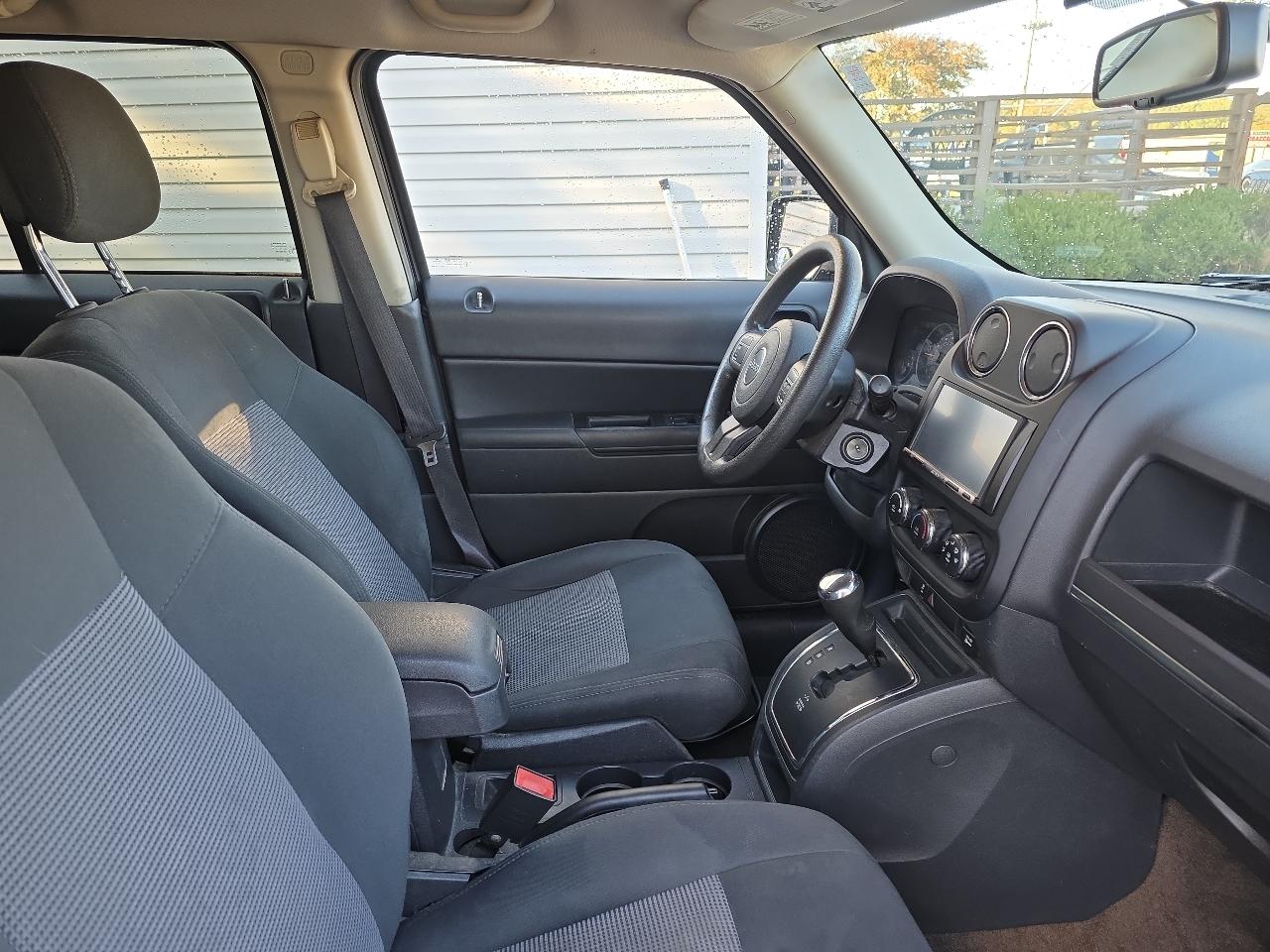 Jeep Patriot Sport 2WD 2016