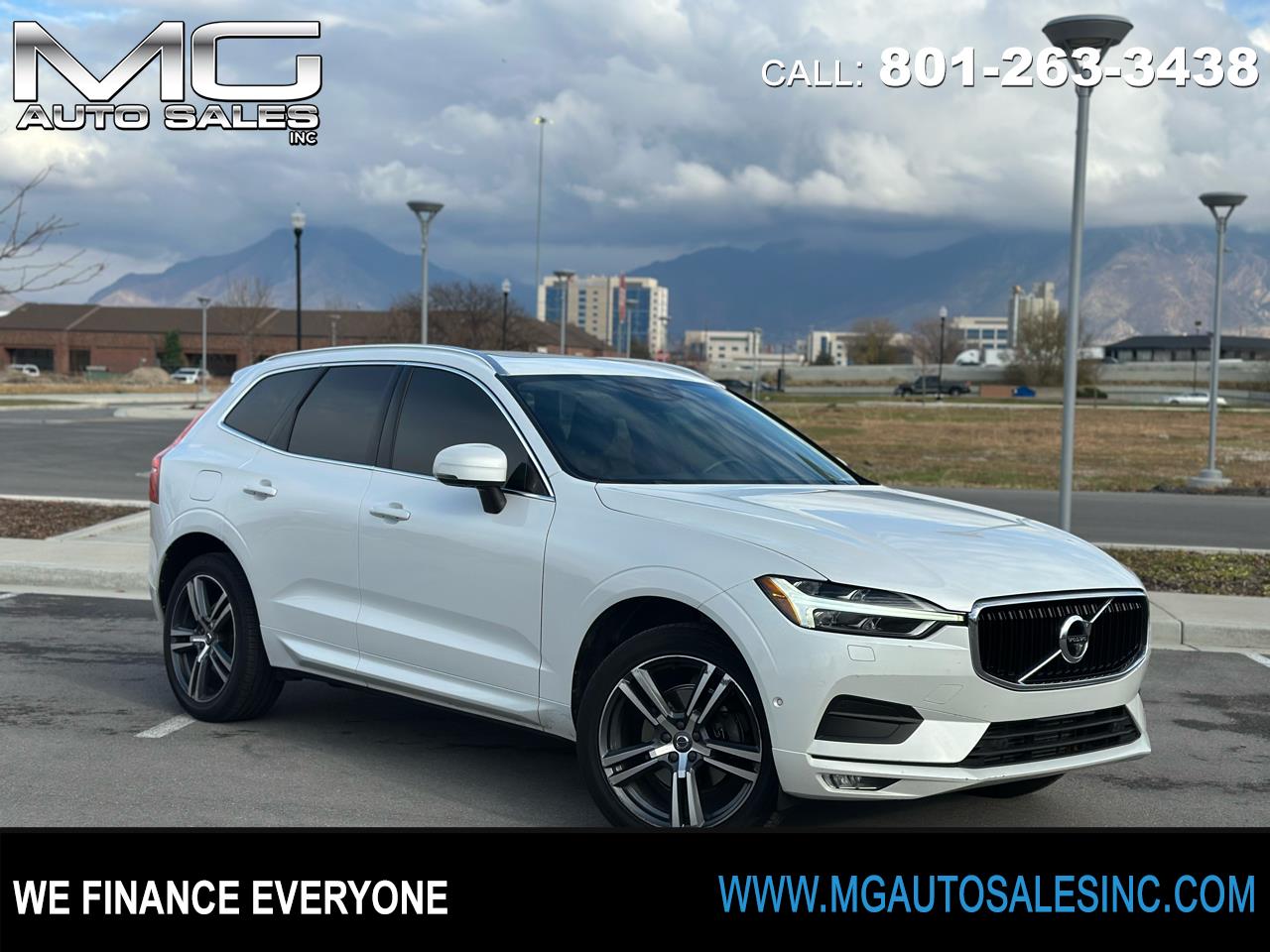 2019 Volvo XC60 T5 AWD Momentum