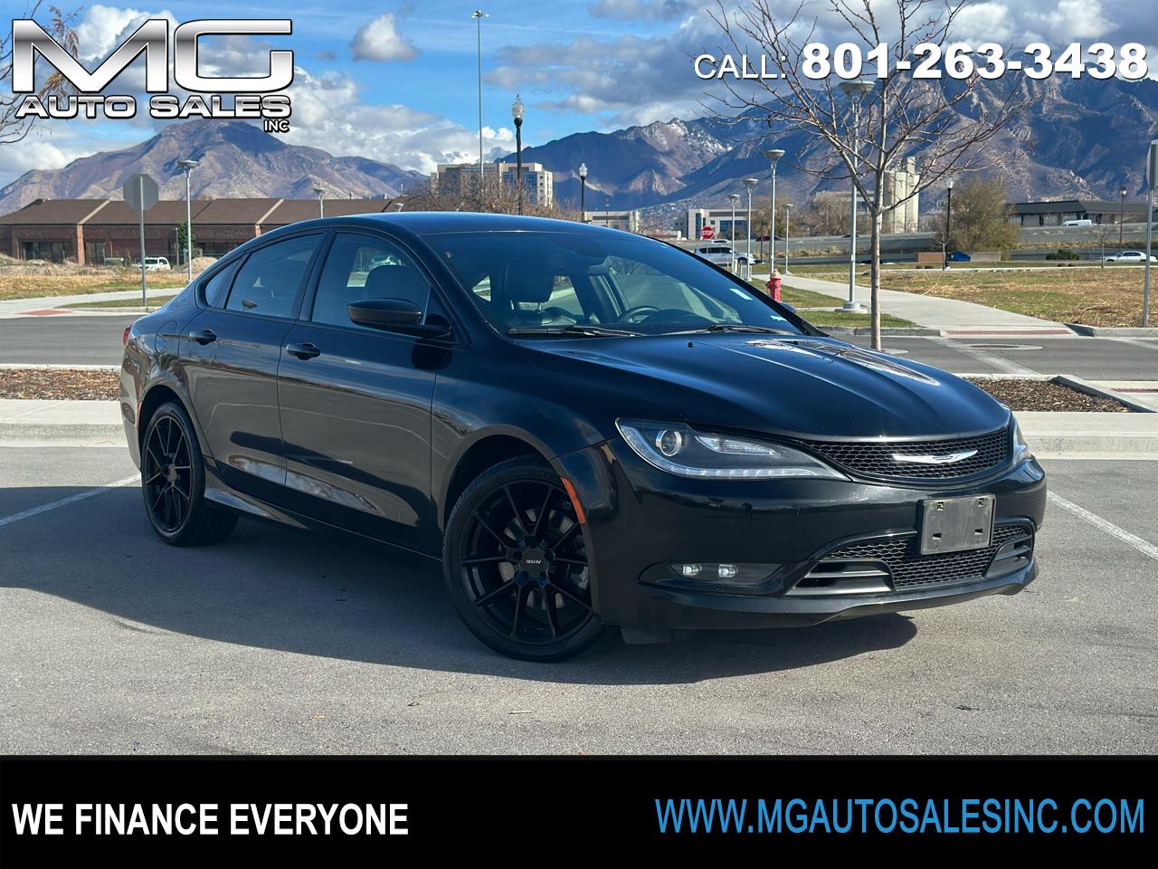2016 Chrysler 200 4dr Sdn S AWD