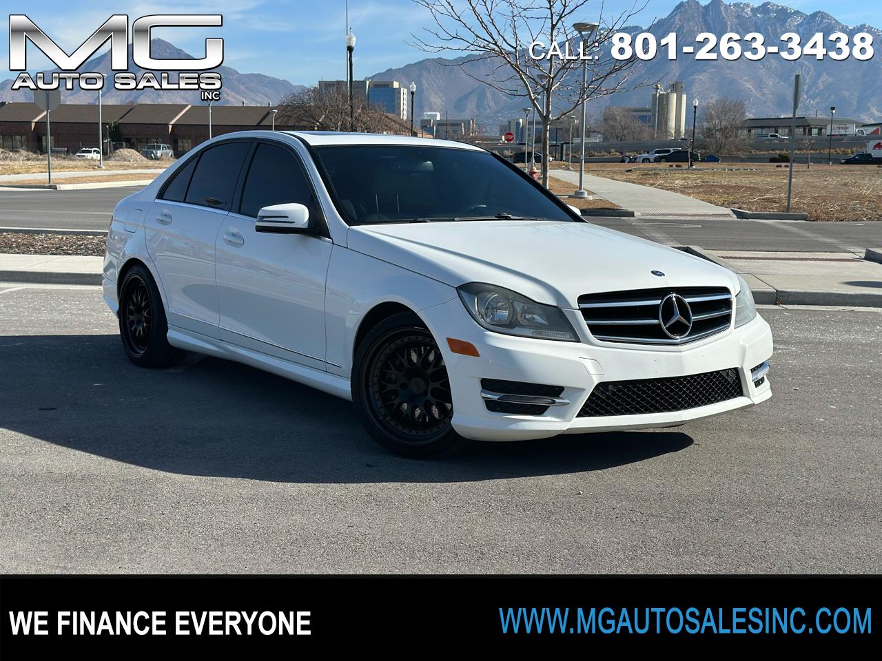 2014 Mercedes-Benz C-Class 4dr Sdn C 300 Sport 4MATIC