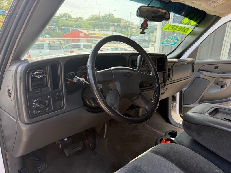 Chevrolet Silverado 2500HD 2WD 2005
