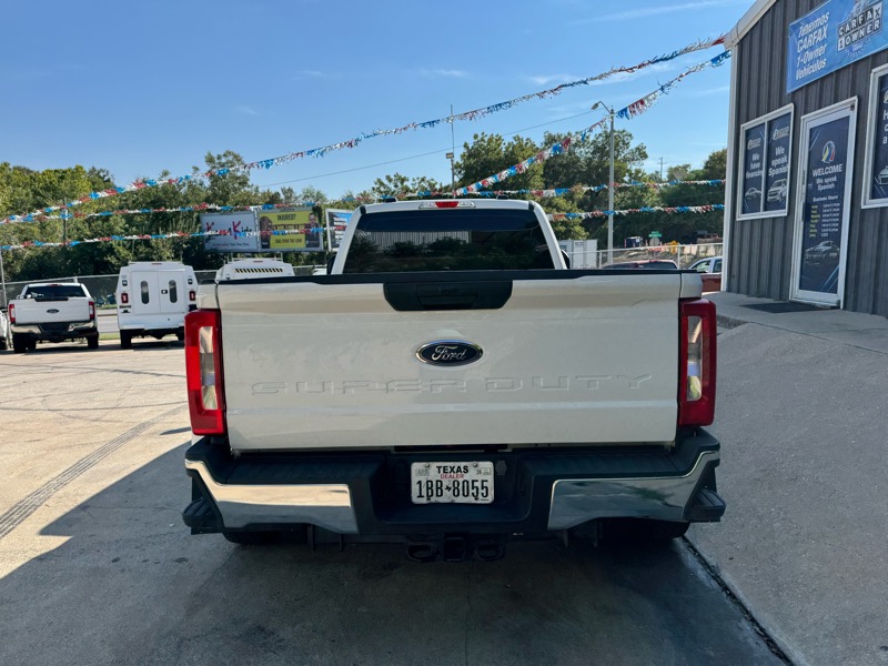 Ford F-350 SD XL 4WD DRW 2023 Ford F-350 SD XL 4WD DRW 2023