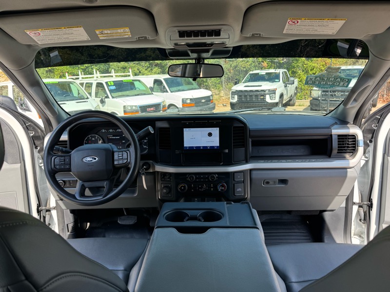 Ford F-350 SD XL 4WD DRW 2023 Ford F-350 SD XL 4WD DRW 2023