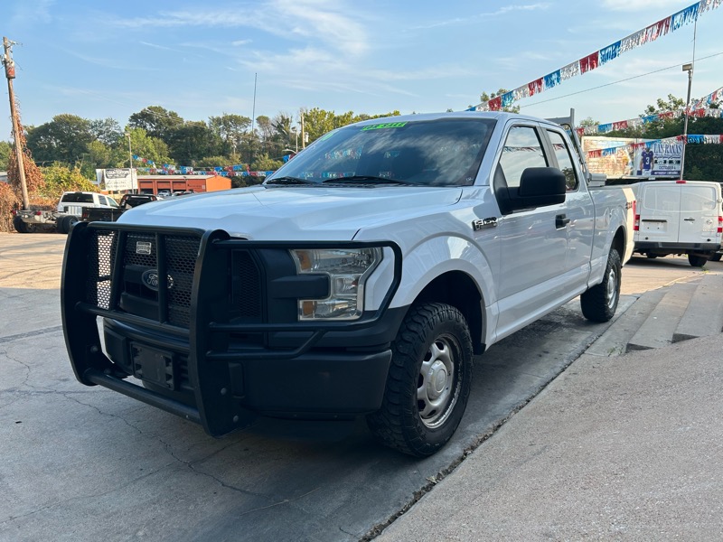 Ford F-150 4WD SuperCab 145" XL 2016 Ford F-150 4WD SuperCab 145" XL 2016