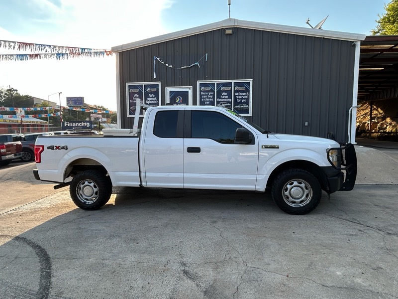 Ford F-150 4WD SuperCab 145" XL 2016 Ford F-150 4WD SuperCab 145" XL 2016