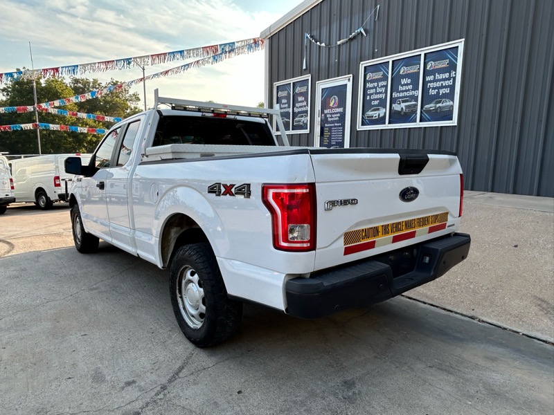 Ford F-150 4WD SuperCab 145" XL 2016 Ford F-150 4WD SuperCab 145" XL 2016