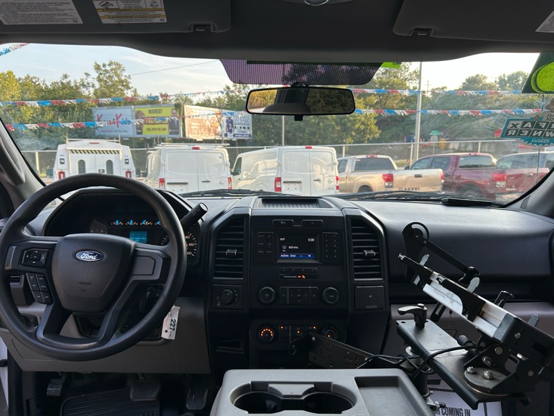 Ford F-150 4WD SuperCab 145" XL 2016 Ford F-150 4WD SuperCab 145" XL 2016