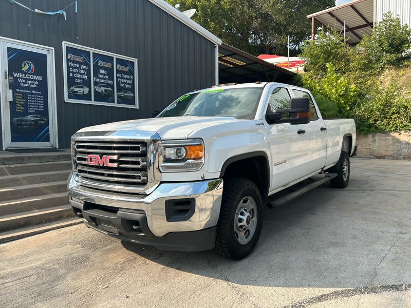 GMC Sierra 2500HD Base Crew Cab 4WD 2017 GMC Sierra 2500HD Base Crew Cab 4WD 2017