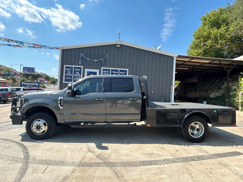 Ford F-350 SD XLT 4WD DRW 2018 Ford F-350 SD XLT 4WD DRW 2018