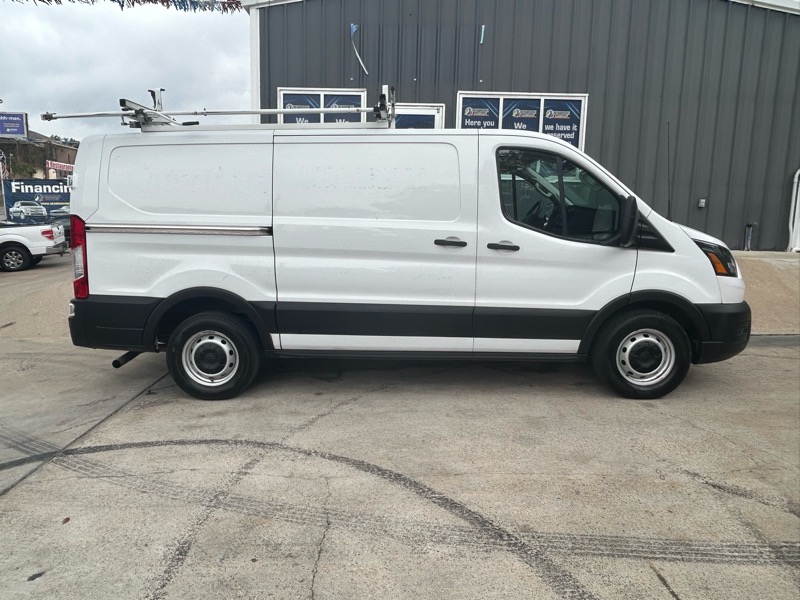 Ford Transit 150 Van Low Roof w/Sliding Pass. 130-in. WB 2020 Ford Transit 150 Van Low Roof w/Sliding Pass. 130-in. WB 2020