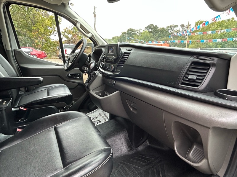 Ford Transit 150 Van Low Roof w/Sliding Pass. 130-in. WB 2020 Ford Transit 150 Van Low Roof w/Sliding Pass. 130-in. WB 2020