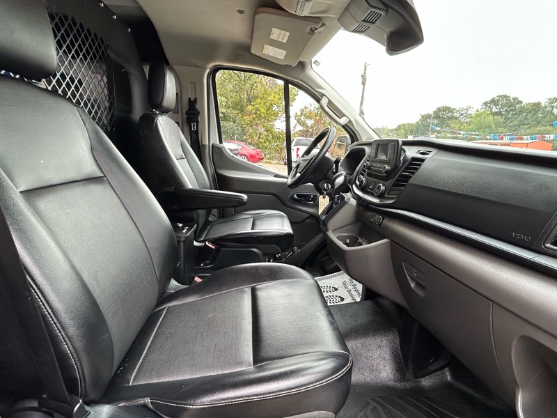 Ford Transit 150 Van Low Roof w/Sliding Pass. 130-in. WB 2020 Ford Transit 150 Van Low Roof w/Sliding Pass. 130-in. WB 2020