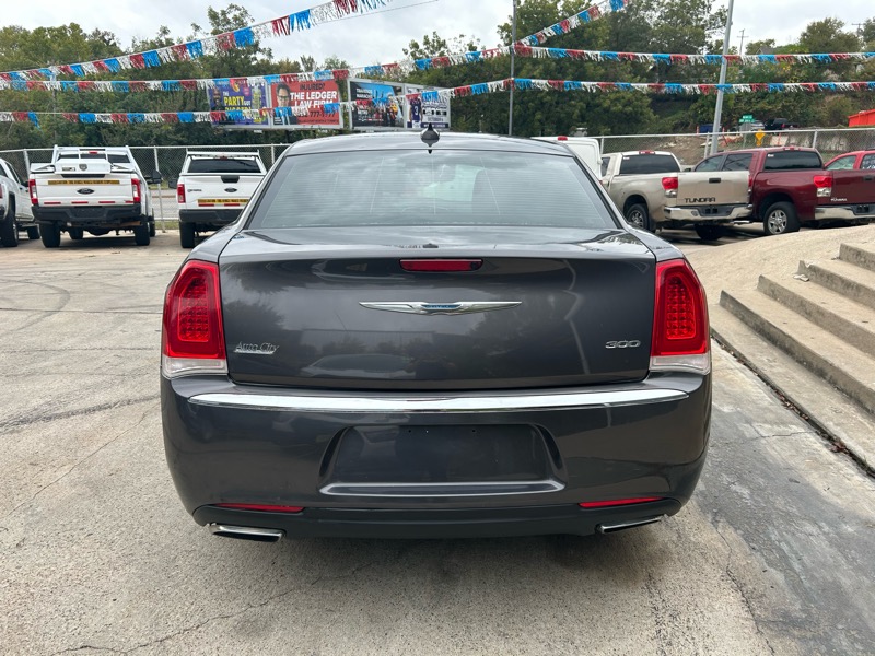 Chrysler 300 Limited RWD 2015 Chrysler 300 Limited RWD 2015