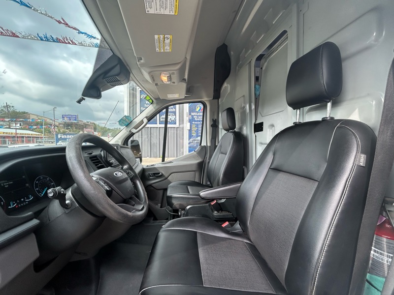 Ford Transit 350 Van High Roof w/Sliding Pass. 148-in. WB EL 2020 Ford Transit 350 Van High Roof w/Sliding Pass. 148-in. WB EL 2020