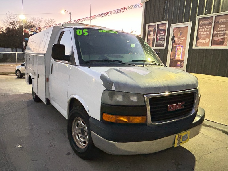2005 GMC Savana G3500 Cargo